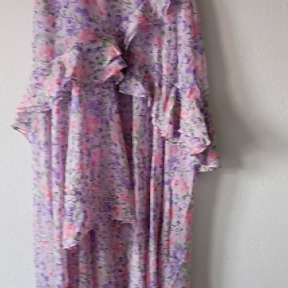 Astr The Label High Low Pemberley  Floral Dress in Pink and Purple Size M - Picture 8 of 12